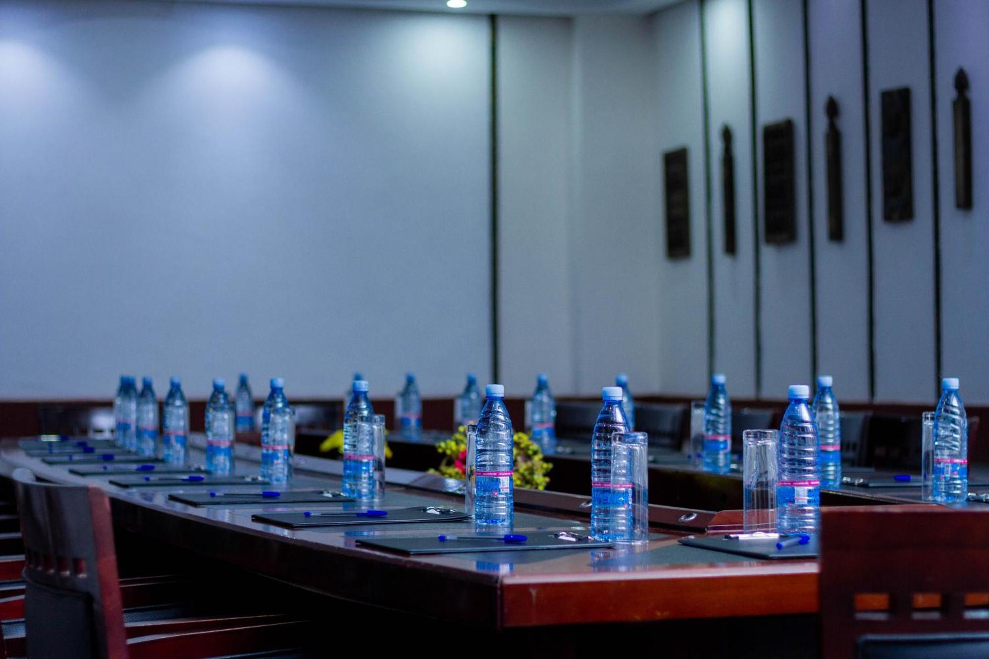 Best Western Plus Paramount Hotel Lusaka Bagian luar foto