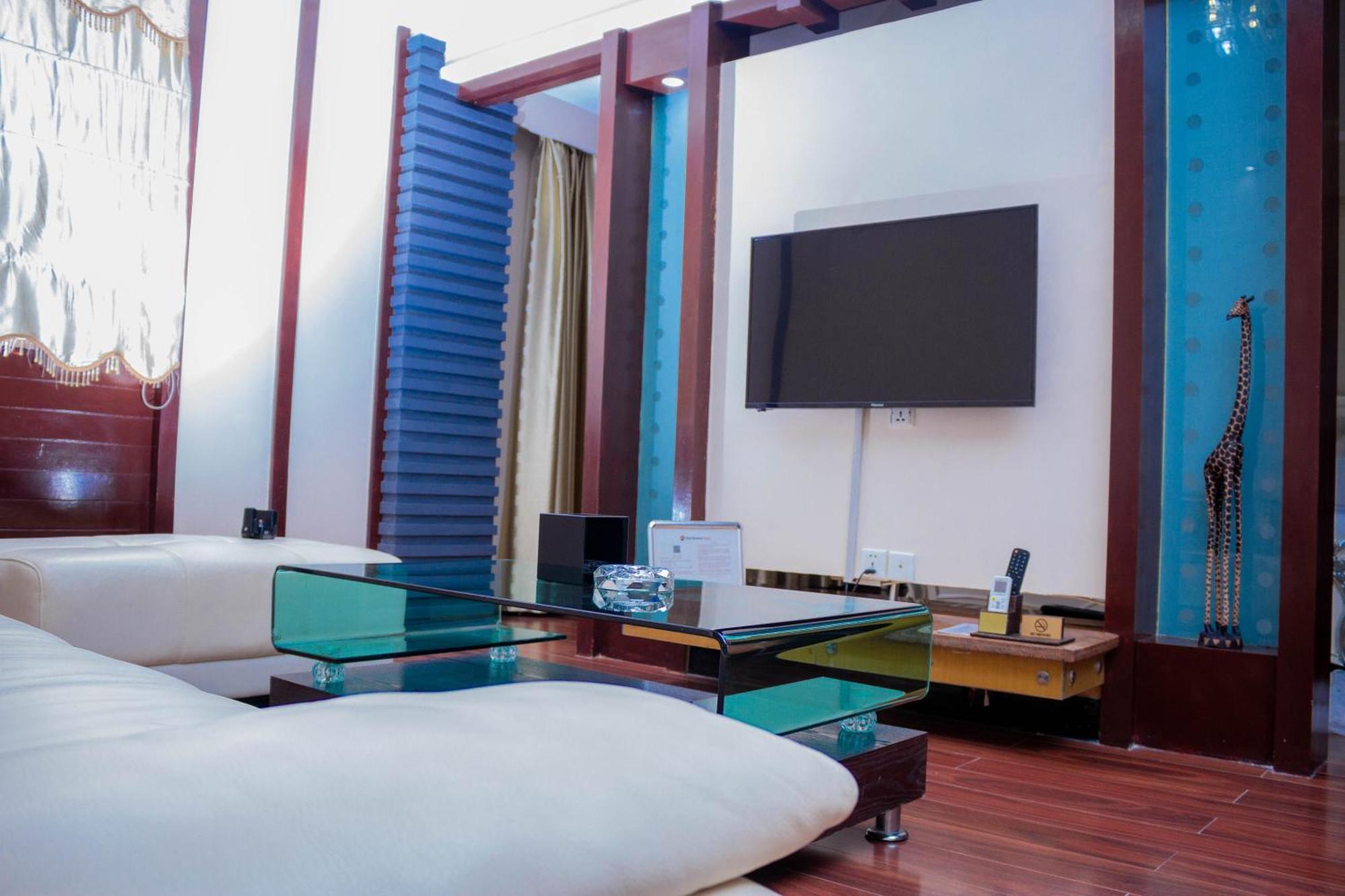 Best Western Plus Paramount Hotel Lusaka Bagian luar foto