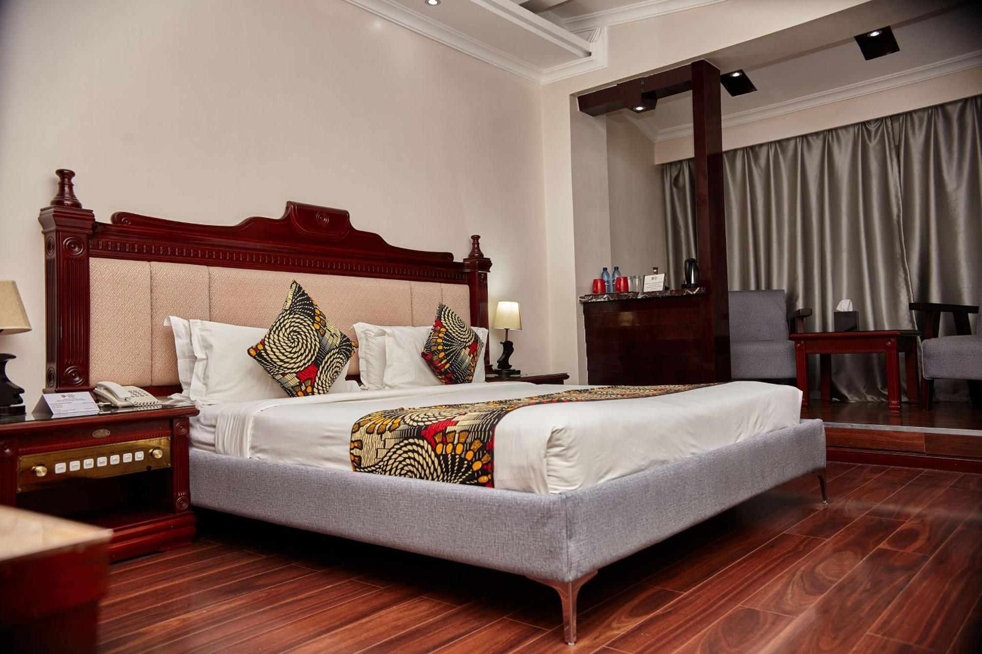 Best Western Plus Paramount Hotel Lusaka Bagian luar foto
